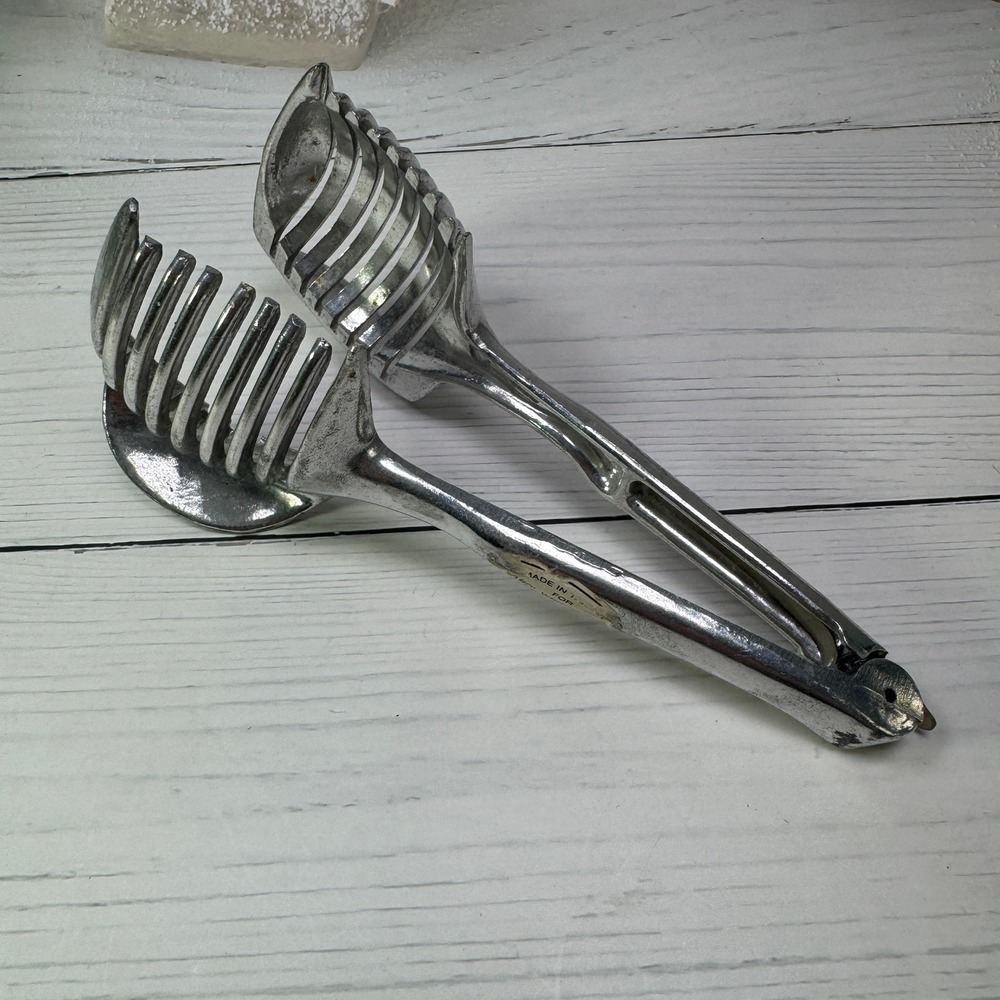 VTG Carol Wright Gifts Tomato Slicer Tongs Silver Metal Italy MCM Kitchen